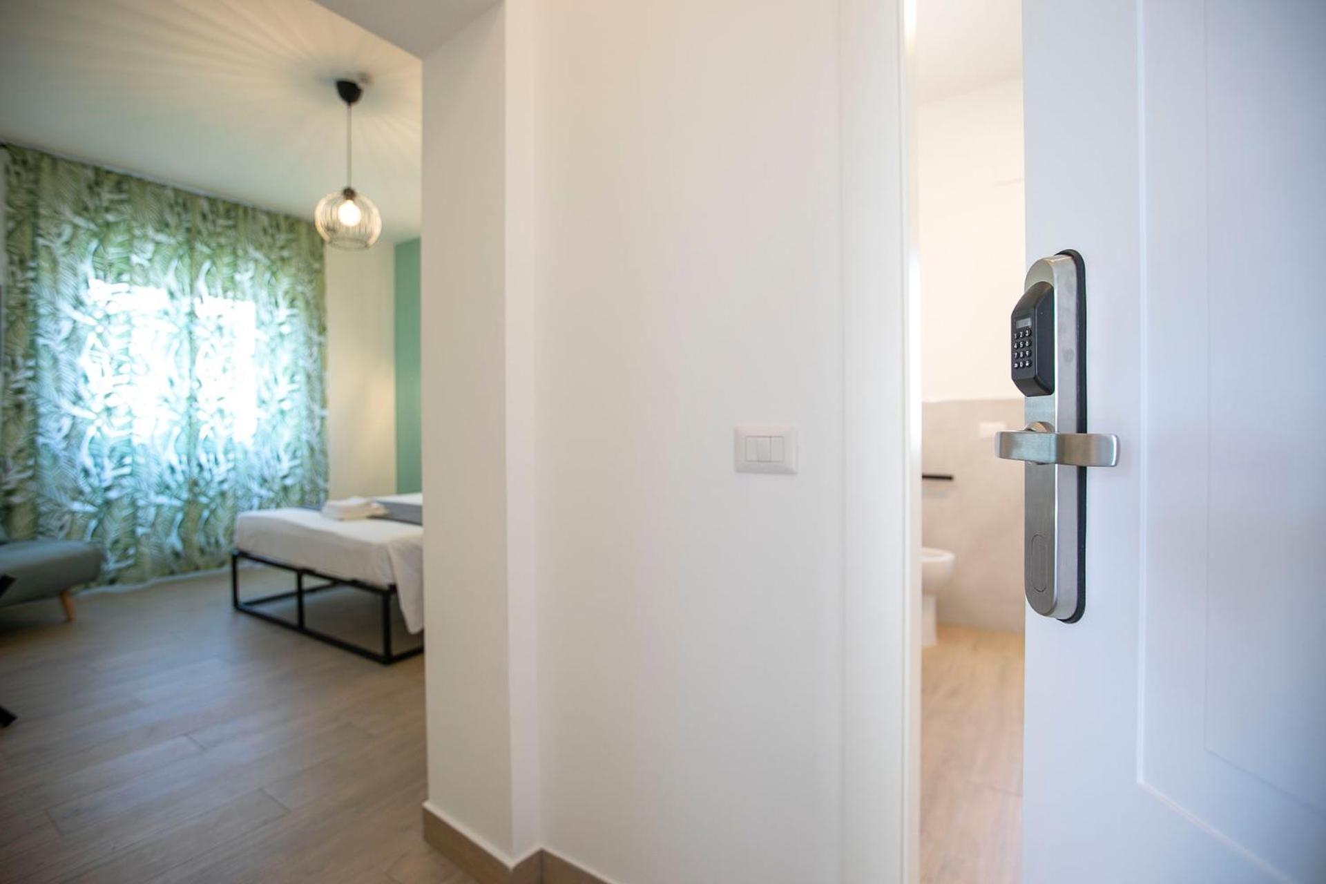 Domina Guest House Fiumicino Dış mekan fotoğraf